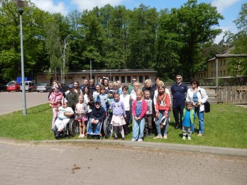 Piknik rodzinny w Lesie Łagiewnickim z okazji Dnia Matki i Dnia Dziecka, zorganizowany we współpracy z Fundacją Dzieciom Idziemy Razem oraz Strażą Miejską w Łodzi 26 maja 2019 r., <p>fot. A. Zaborowska</p>